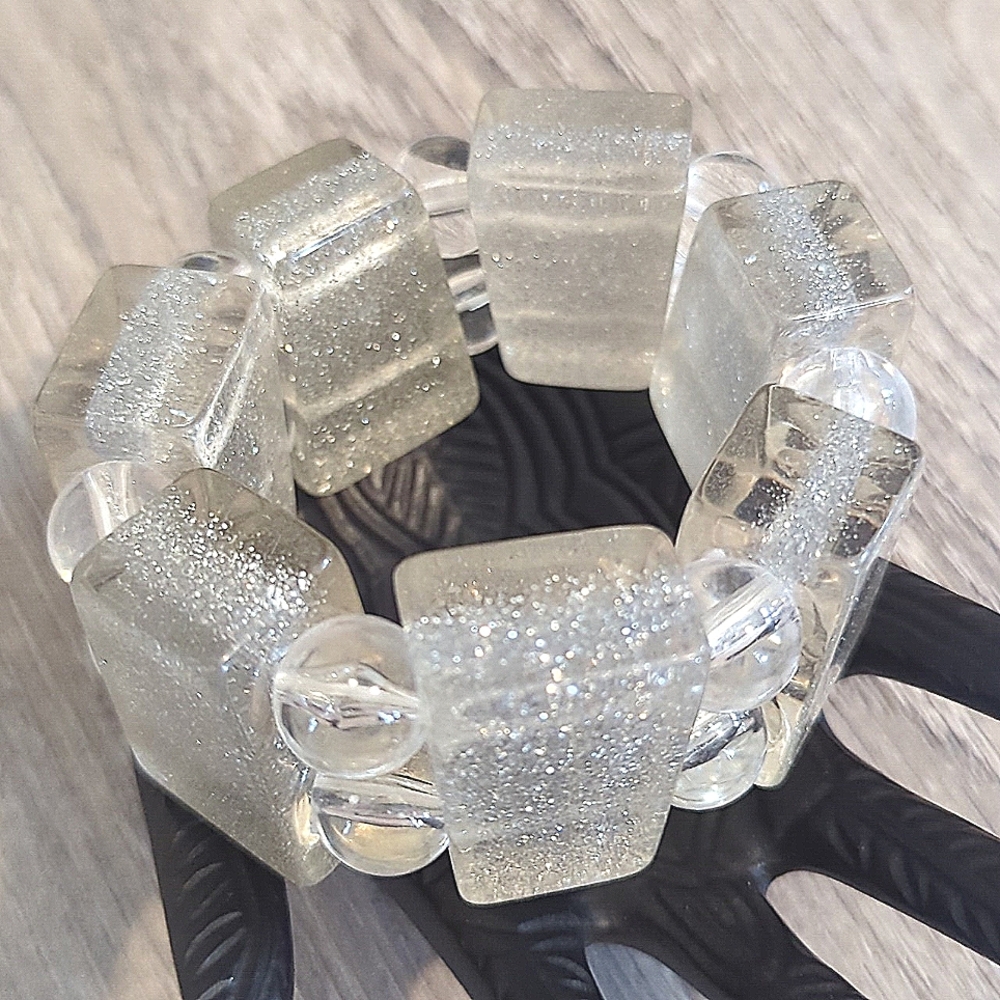 Vintage Clear Lucite Glitter Chunky Stretch Bracelet RARE